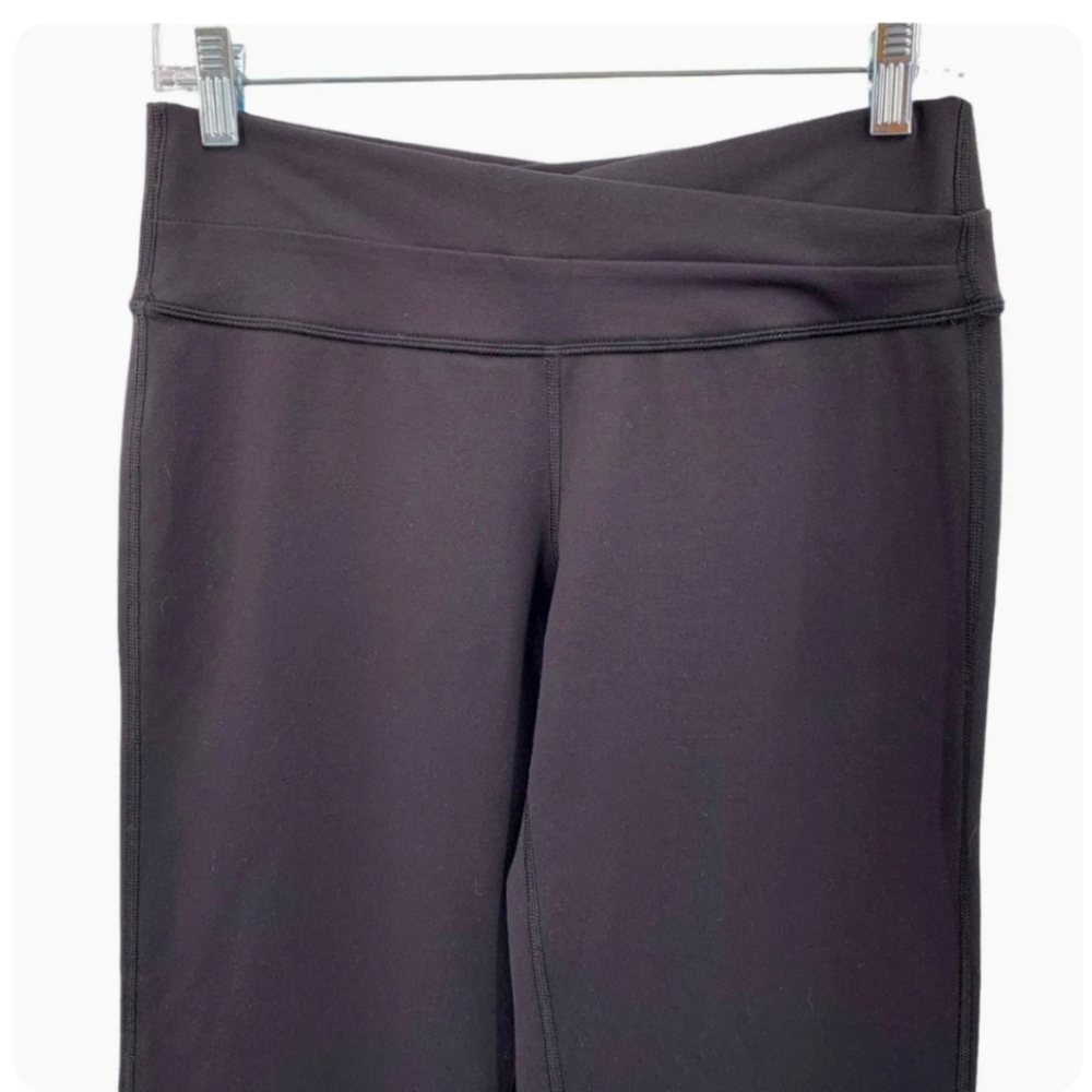 LULULEMON Black Luon Knit Boot Cut Leggings. sz 8.